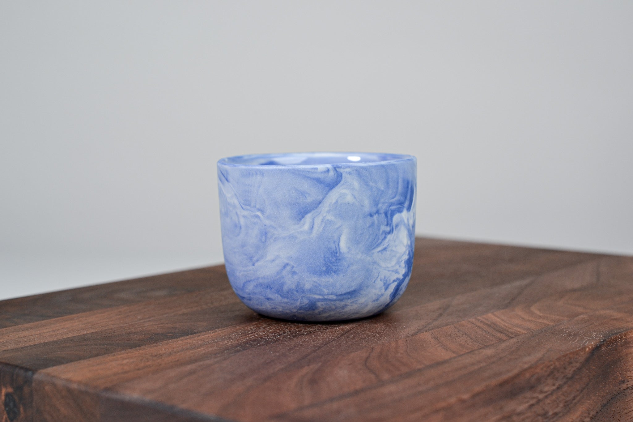 Kávový hrnek z porcelánu - Flow - 100 ml - modrý porcelán