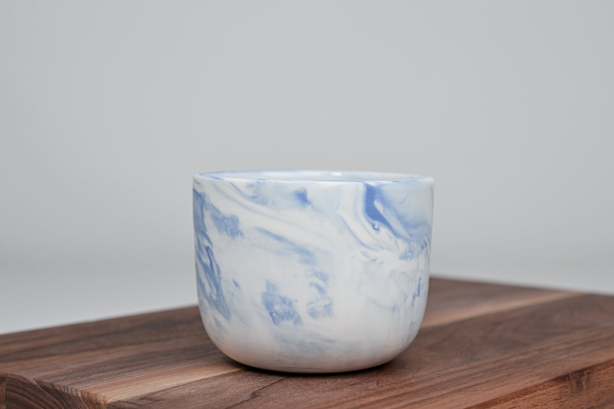 Kávový hrnek z porcelánu - Flow - 200 ml