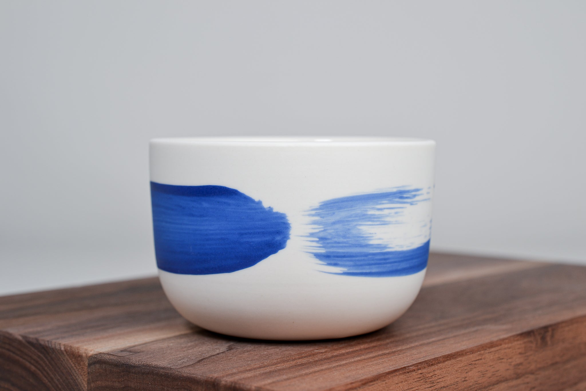 Perská modrá linka - kávový hrnek - 280 ml