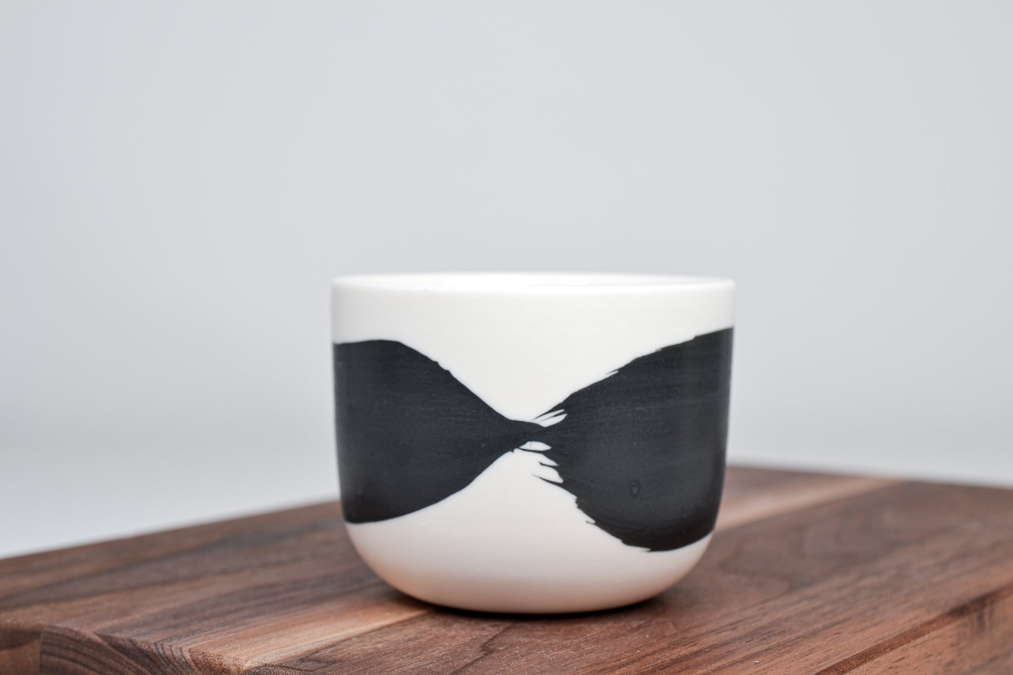 Černá linka - Jednoduchý kávový šálek - 200ml