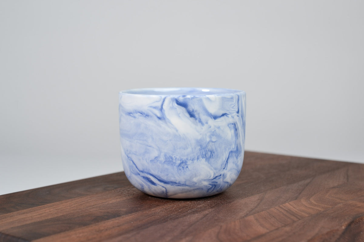 Kávový hrnek z porcelánu - Flow - modrý - 200 ml