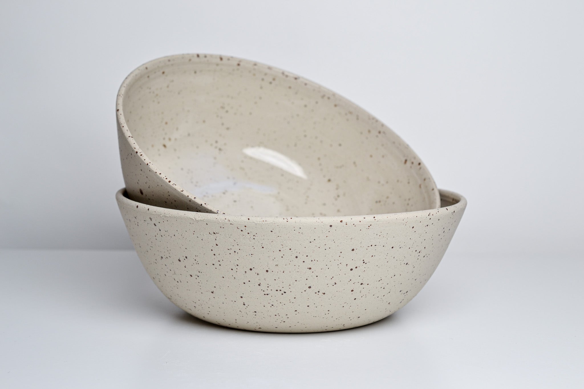 Simple bowl with miracle glaze