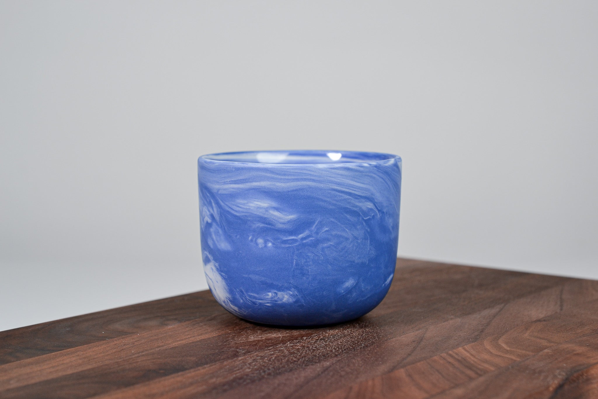Kávový hrnek z porcelánu - Flow - modrý - 200 ml