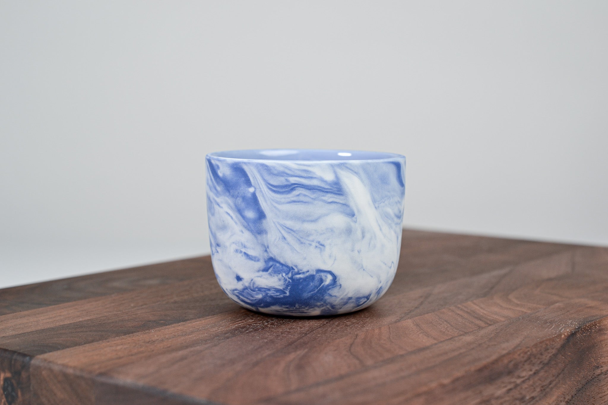 Kávový hrnek z porcelánu - Flow - 100 ml - modrý porcelán