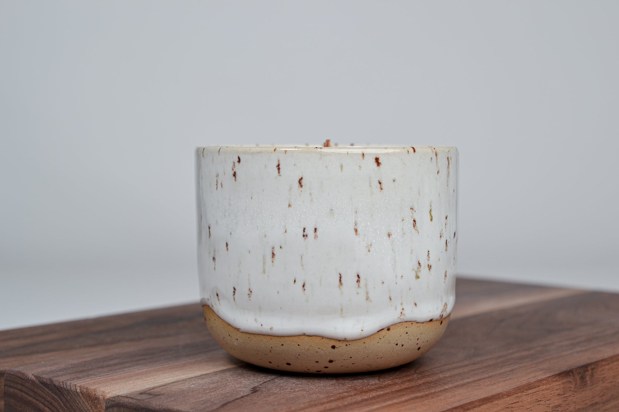 Svíčka - Sladká vanilka - vanilka, ambra, santalové dřevo