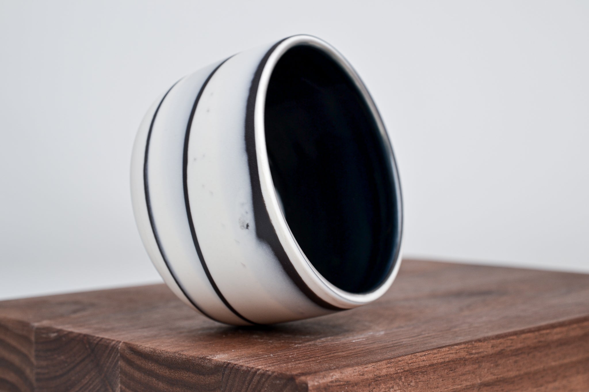 Let it flow. Porcelain cup. 280ml