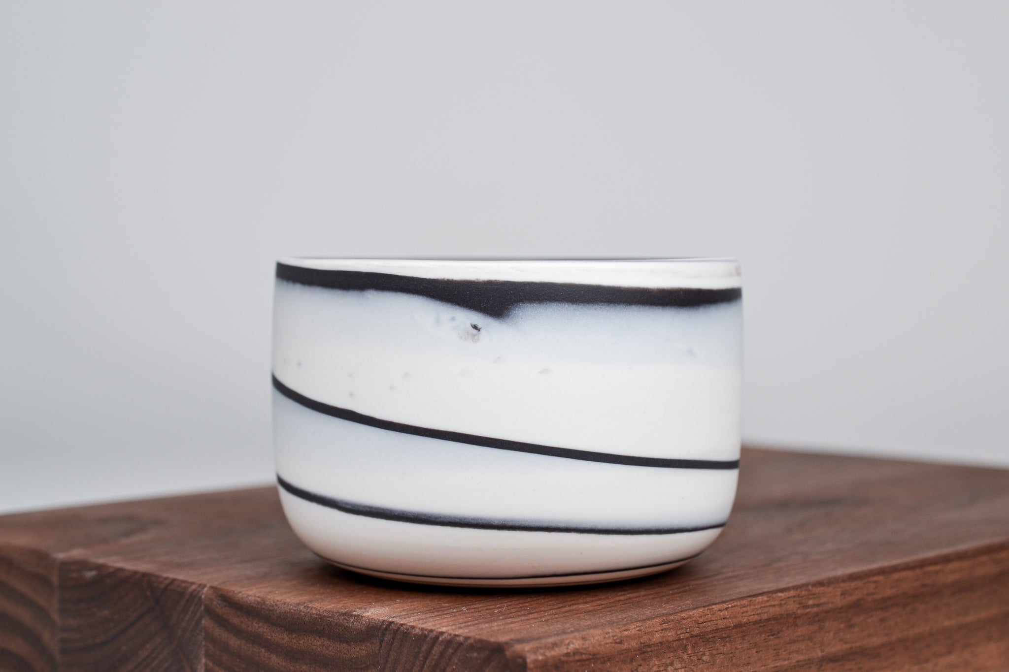 Let it flow. Porcelain cup. 280ml